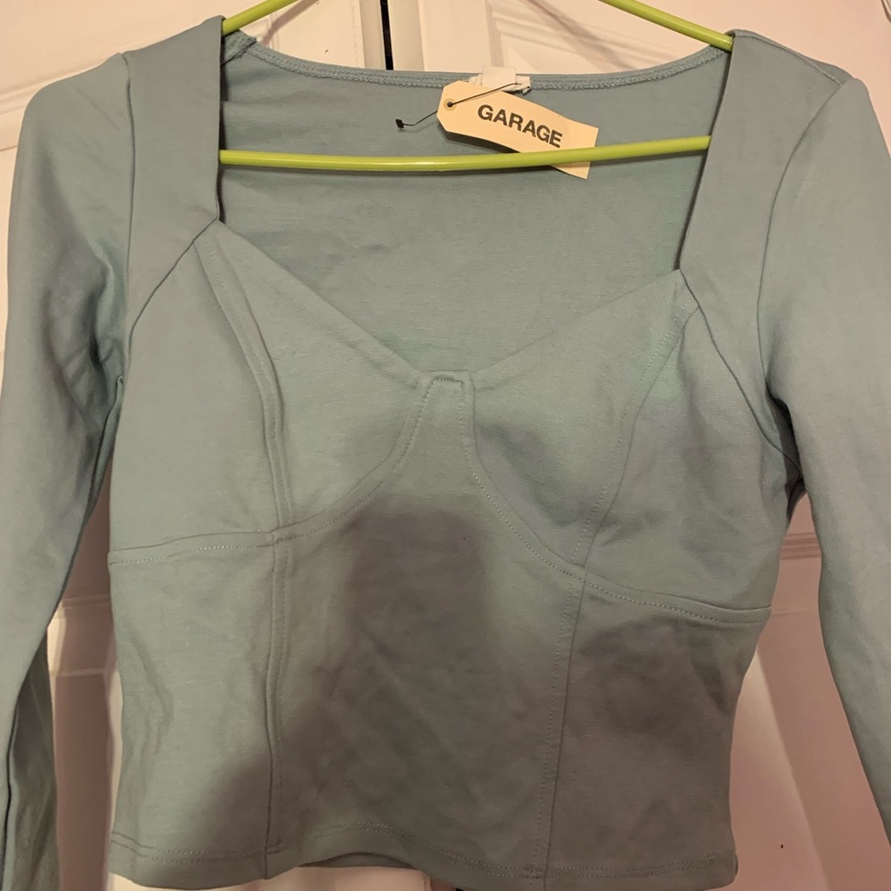 2 beautiful cropped shirts!